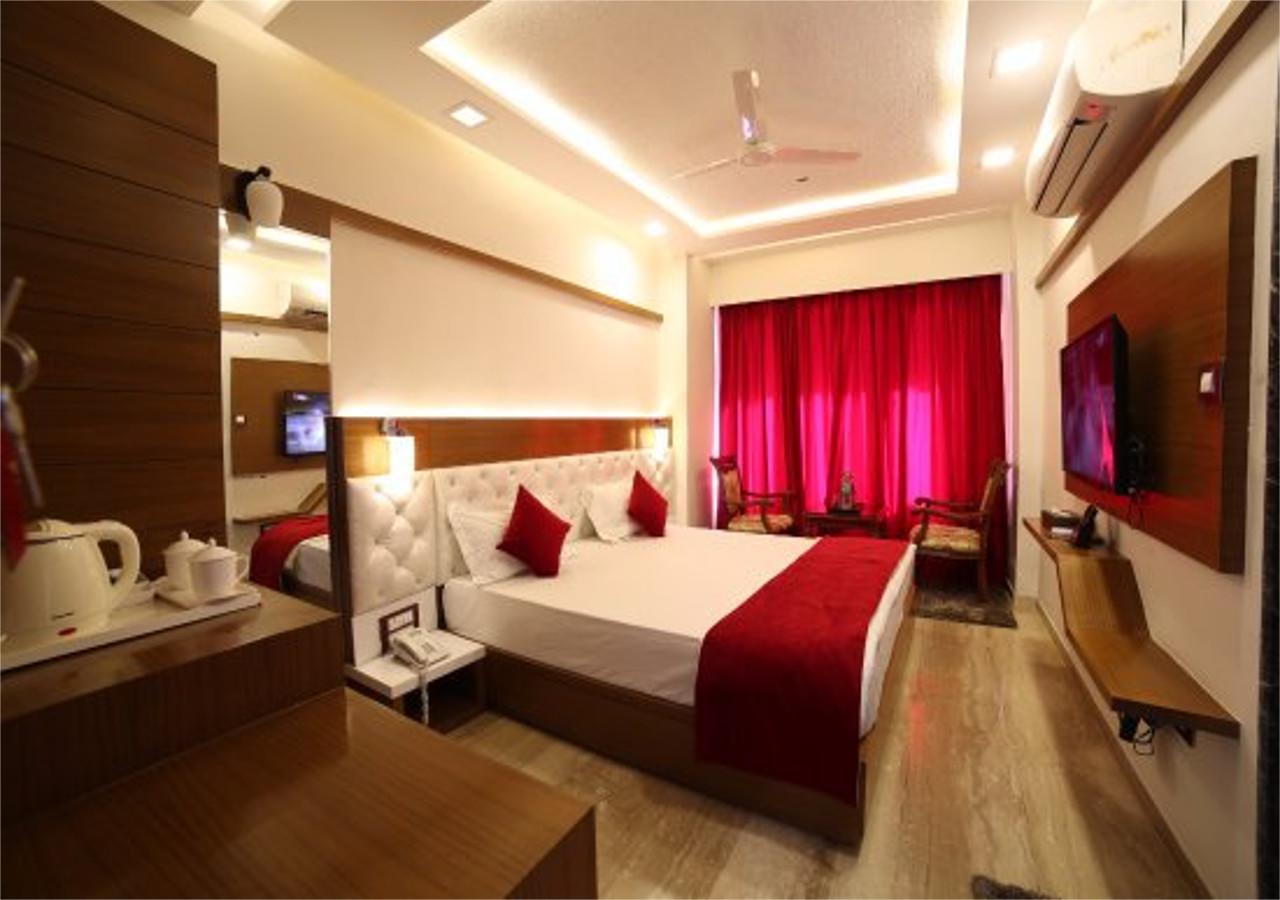Hotel Sheratone Mount Abu Dış mekan fotoğraf