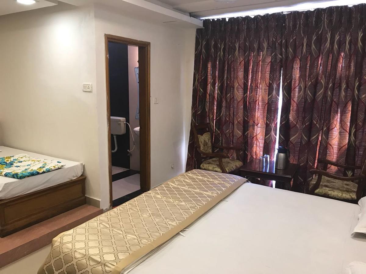 Hotel Sheratone Mount Abu Dış mekan fotoğraf